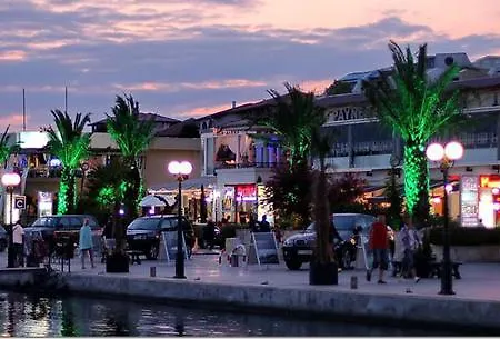 In Riviera Complex * Szveti Vlasz