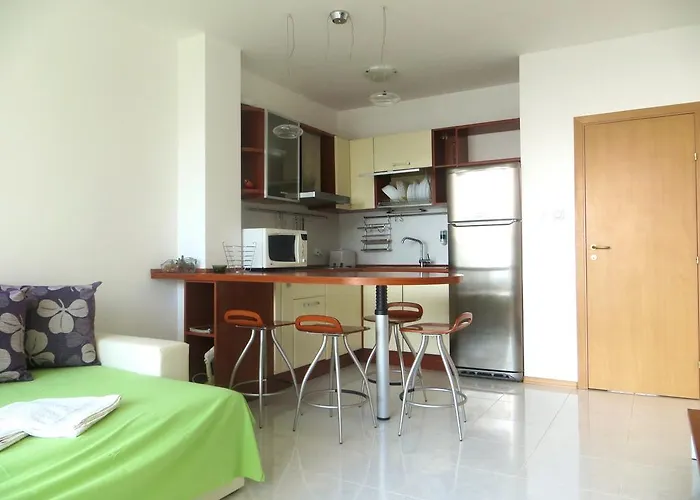 Appartement In Riviera Complex Sveti Vlas