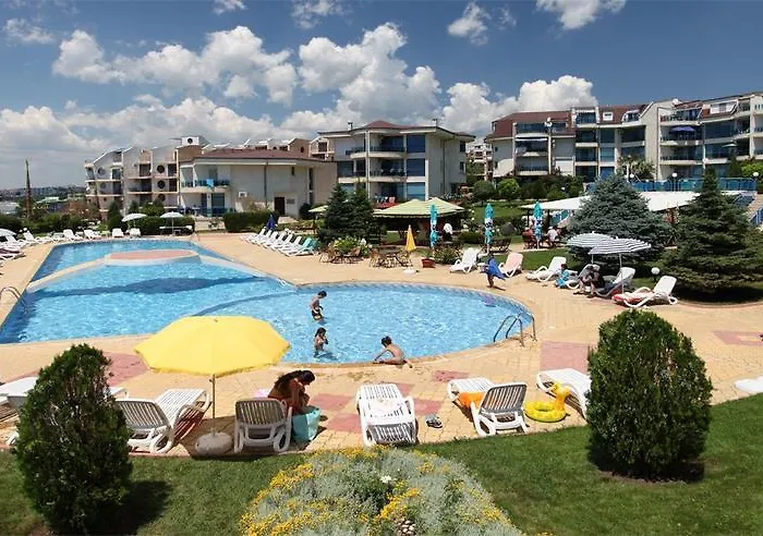 Appartement In Riviera Complex *