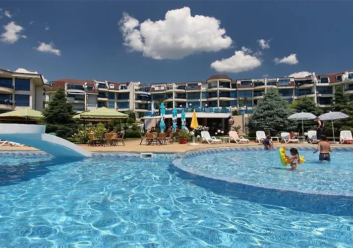 Appartement In Riviera Complex Sveti Vlas